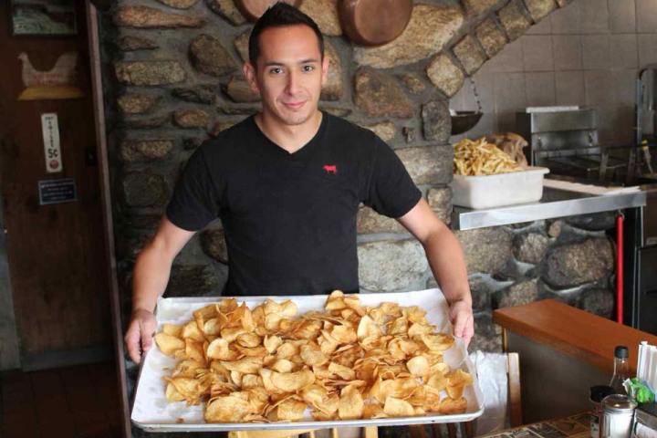 homemade chips at Beef Barn in Rhode Island