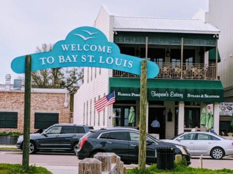 These 7 Mississippi Coast Seafood Restaurants Are Worth A Visit From Any Part Of The State