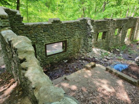 Explore The Ruins Of This Abandoned Bottling Plant In Pennsylvania