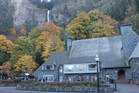 Dine While Overlooking Waterfalls At Multnomah Falls Lodge In Oregon