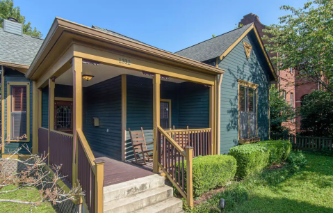 Soak In A Hot Tub Surrounded By Natural Beauty At This Cabin Near Nashville