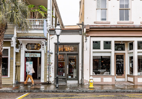 The Tiny Callie's Hot Little Biscuit In South Carolina Serves Biscuits To Die For