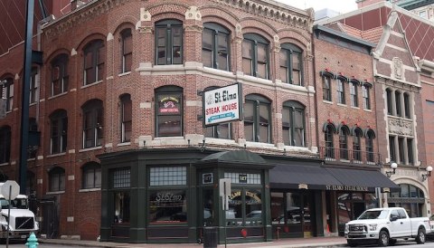 St. Elmo Steak House Is An Old-School Steakhouse In Indiana That Hasn't Changed In Decades