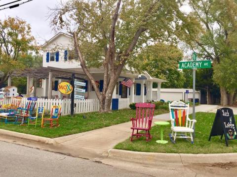 Serving Delectable Pastries and Changing Lives, MOXI Junction Is A Must-Visit Bakery In Kansas