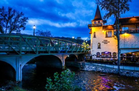 Spend The Night In Georgia's Most Majestic Castle For An Unforgettable Experience