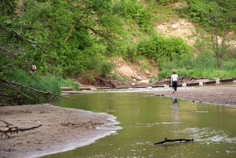 Take An Easy Loop Trail Past Some Of The Prettiest Scenery In Iowa On The Canyon Road and Table Rock Loop