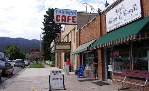 Take The Sweet Tour In Parowan, Utah To Find The Best Cinnamon Roll In The State