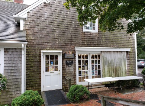 Titcomb's Book Shop Is An Old-Fashioned, Two-Story Book Haven In Massachusetts