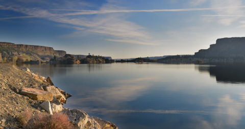 7 Swimming Spots With The Clearest, Most Pristine Water In Washington