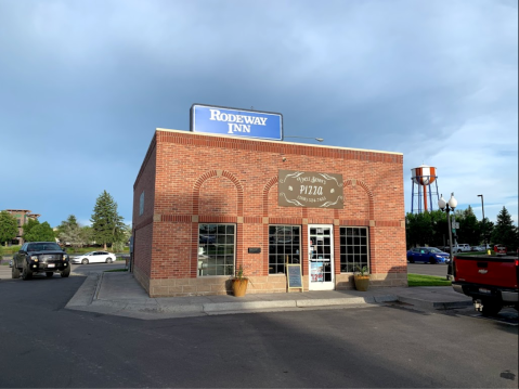 You'll Be Hooked On The Handmade Pizzas At Uncle Benny's Pizzeria In Idaho