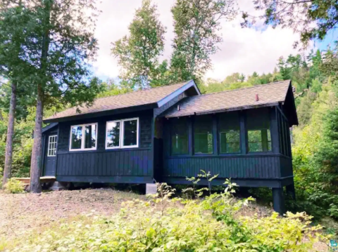 Enjoy 700 Feet Of Lakeshore All To Yourself With A Stay In This Off-The-Grid Cabin In Minnesota