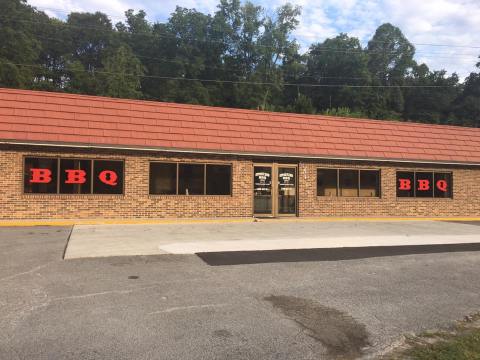 Stockyard BBQ In The Hills Of East Tennessee Is The Definition Of A Hidden Gem