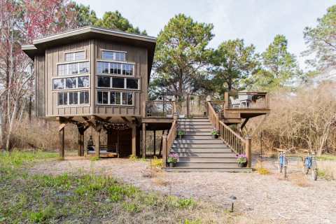 Experience A Fairytale Come To Life When You Stay At The Wildflower Treehouse In South Carolina