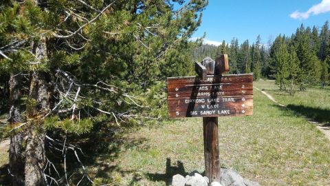 Wyoming's Diamond Lake Trail Leads To A Magnificent Hidden Oasis