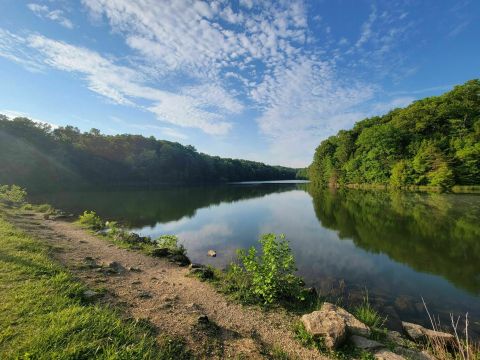 Ohio’s Gorge Overlook Loop Trail Leads To A Magnificent Hidden Oasis