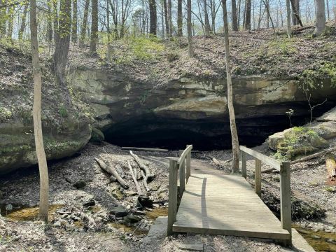 Hike To These 5 Hidden Caves In Ohio For An Unforgettable Adventure