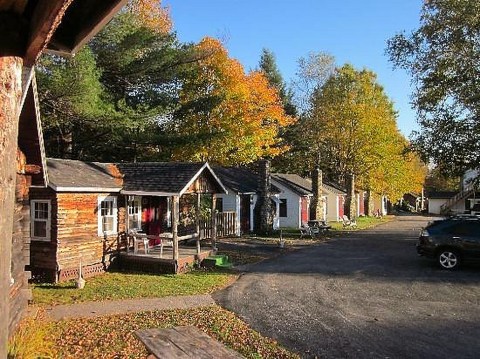 This River Cabin Resort In New Hampshire Is The Ultimate Spot For A Getaway