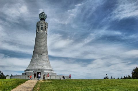 Massachusetts’ Mount Greylock Overlook Trail Leads To A Magnificent Hidden Oasis