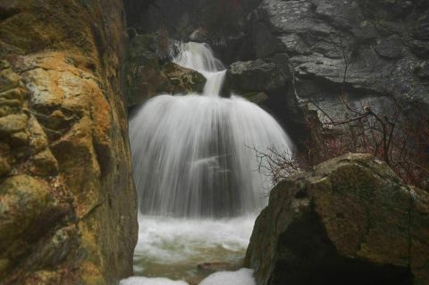 Hike Less Than A Quarter-Mile To This Spectacular Waterfall In Wyoming