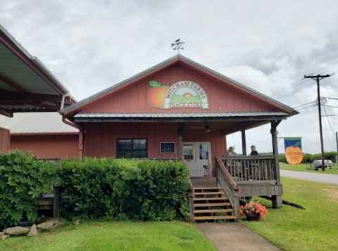 Stock Up On All Your Favorite Spreads At Mitcham Farms, The Largest Peach Orchard In Louisiana