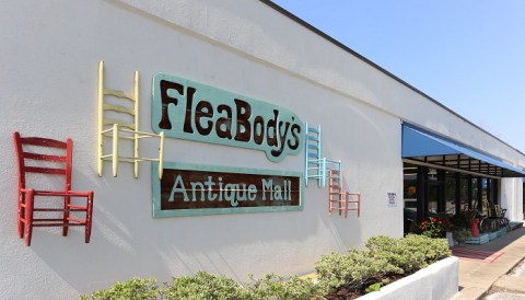 Discover A Treasure Trove Of Whimsical Collectibles At Flea Body’s Antique Mall In North Carolina