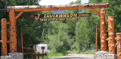 This Is The Last Year You Can Dine At The Legendary Bar J Chuckwagon In Wyoming