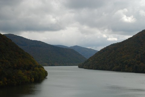 Discover A Pristine Paradise When You Visit West Virginia's Bluestone Lake