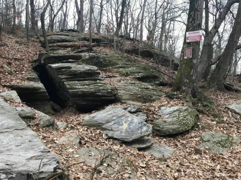 Hiking To Wind Cave, An Aboveground Cave In Pennsylvania Will Give You A Surreal Experience