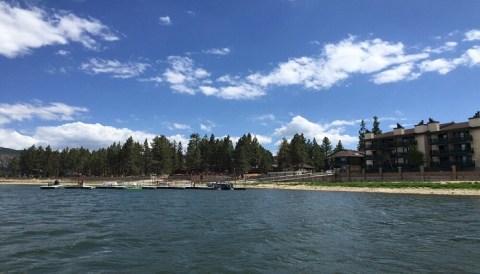 The Gorgeous Big Bear Lake In Southern California Might Just Be Your New Favorite Swimming Spot