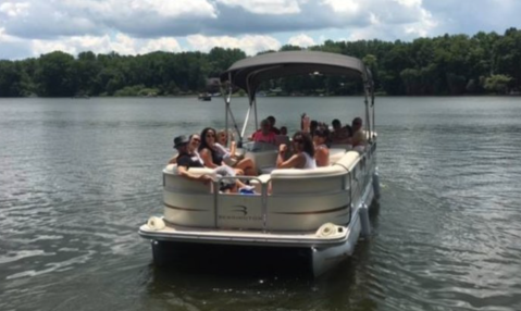 Cruise Ohio's Portage Lakes Aboard This One-Of-A-Kind Pontoon Charter Service