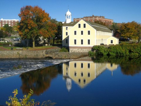 One Of The Most Unique Towns In America, Pawtucket Is Perfect For A Day Trip In Rhode Island