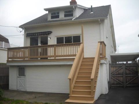 You Can Walk To The Beach From This Oceanfront Airbnb In Massachusetts