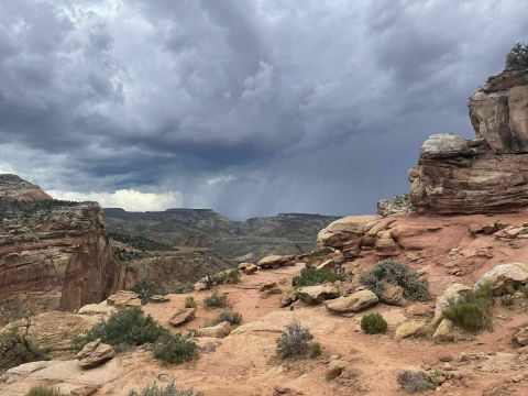 stormy clouds on Hickman Bridge Trail in Utah