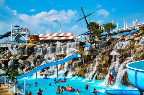 Big Kahuna’s Water & Adventure Park In Florida Is Hidden Gem In The Panhandle