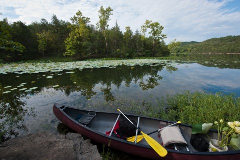 The Best Kayaking Lake In Arkansas Is One You May Never Have Heard Of