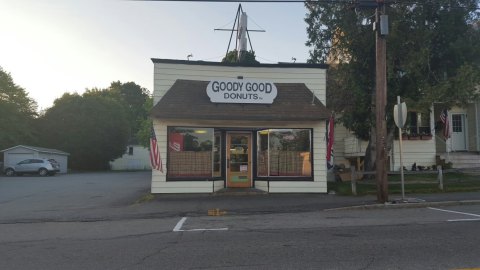 The Delicious Donuts At This New Hampshire Bakery Are Truly Something To Marvel Over