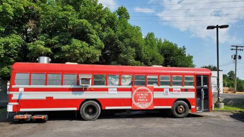 Sukuru Basu Ramen In Idaho Serves Authentic Japanese Ramen Inside Of A School Bus