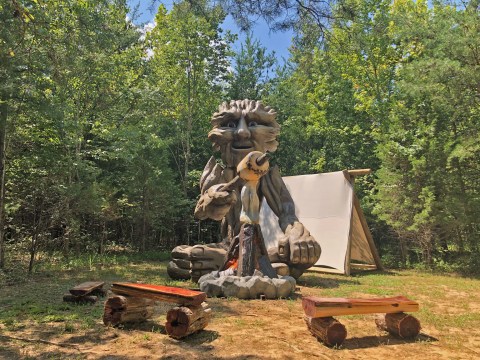 Three 14-Foot-Tall Giants Have Moved Into A Lakeside Park In Kentucky