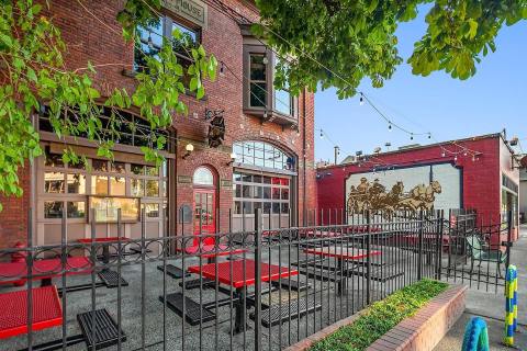 This Popular Washington Restaurant & Brewery Is Located In A Century-Old Firehouse