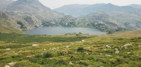 The Exhilarating Lake Solitude And Misty Moon Loop Hike In Wyoming That Everyone Must Experience At Least Once