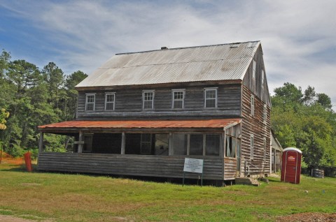 The Pine Barrens Is Allegedly One Of New Jersey’s Most Haunted Areas