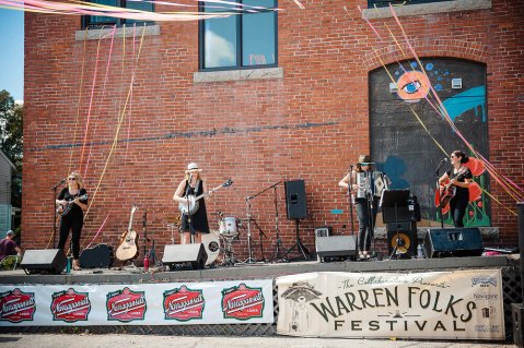 The Annual Warren Folks Fest May Just Be One Of Rhode Island's Most Open Secrets