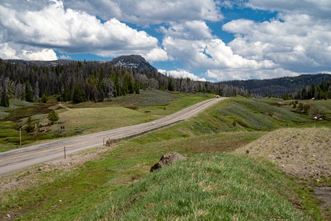 Drive Over Togwotee Pass And Picnic With A View Of The Wind River Range For A Quiet Wyoming Adventure