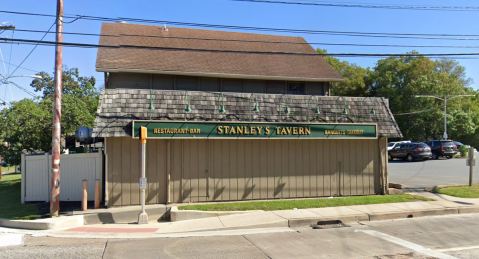 Stanley's Tavern Has Been Serving Up Classic Comfort Food To Delawareans Since 1935