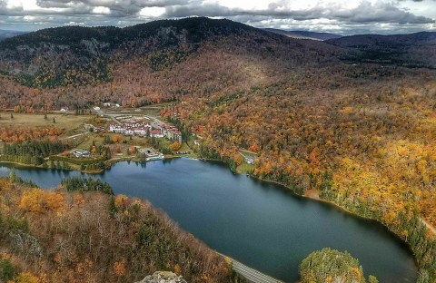 One Of The Most Unique Towns In America, Dixville Notch Is Perfect For A Day Trip In New Hampshire