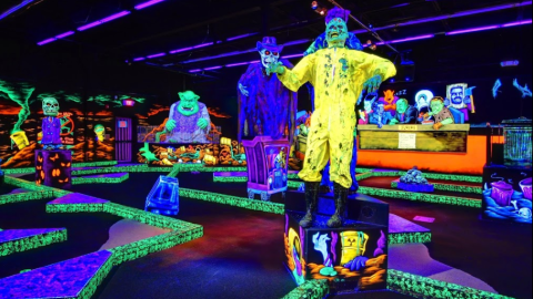 A Spooky, Monster-Themed Mini Golf Course In New Jersey Is Fun For The Whole Family