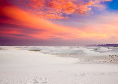 Named One Of The Best Places to Savor Sunsets, White Sands National Park In New Mexico Is Mesmerizing