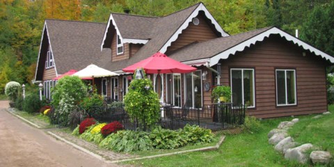 Relax On A Private Lake At Wisconsin’s Highest Point At This Picture-Perfect Resort