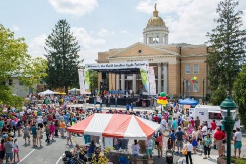 Celebrate The Sweetest Harvest Of The Year At The North Carolina Apple Festival