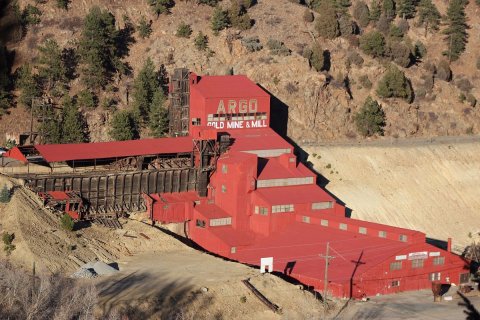 Explore An Old Gold Mine 1,800-Feet Below The Surface On This Can't Miss Tour In Colorado